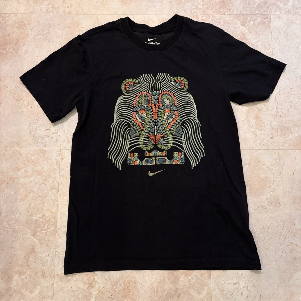 NIKE DRI-FIT‎ T-Shirt LEBRON JAMES SFG Lion Graphic Print streetwear Men's S